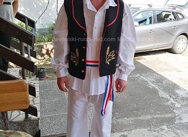 Komplet tradicionalne narodne nosnje iz Slavonije
